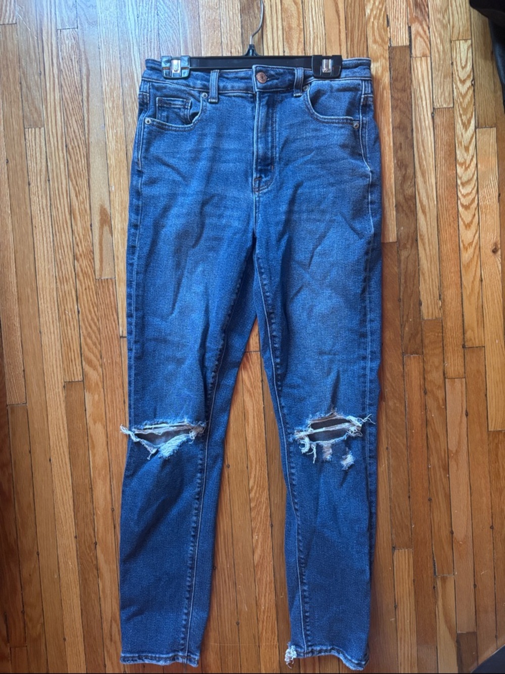 American Eagle Outfitters Skinny Ripped Dark Blue Jeans